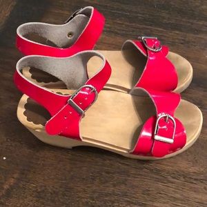 Hanna Andersson Red Clog Sandals